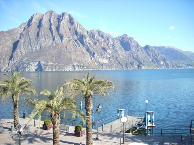Miralago Casa Vacanze Riva di Solto Kültér fotó